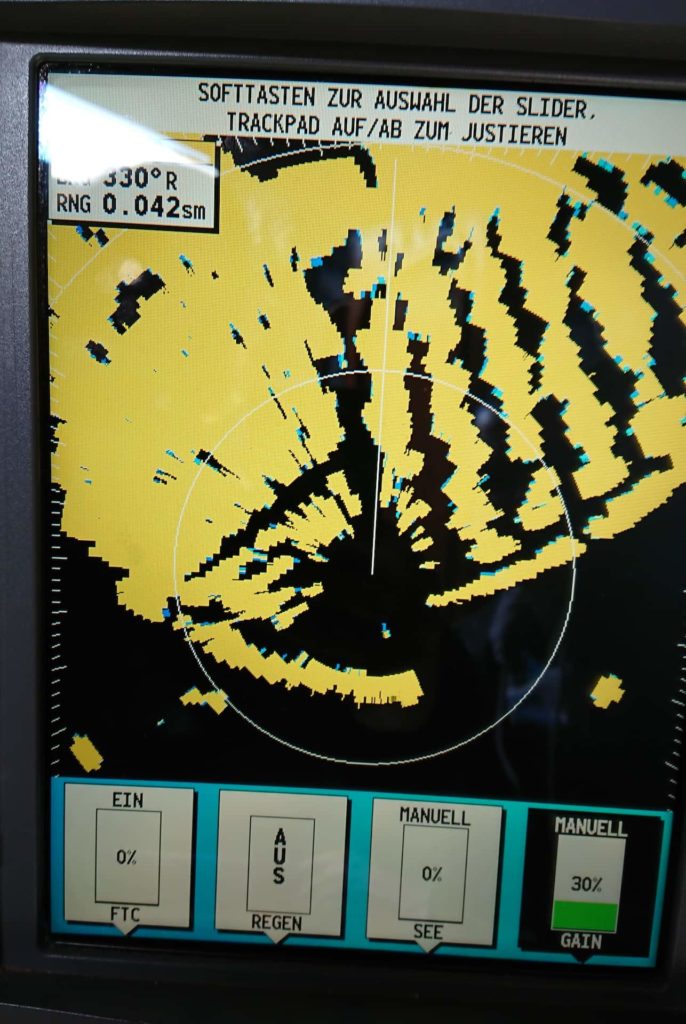 1-navi-Radarbild ancora marina