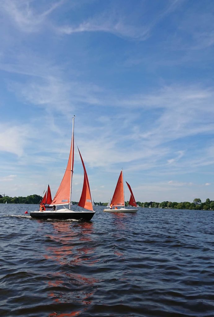1_Jolle-segeln-Alster