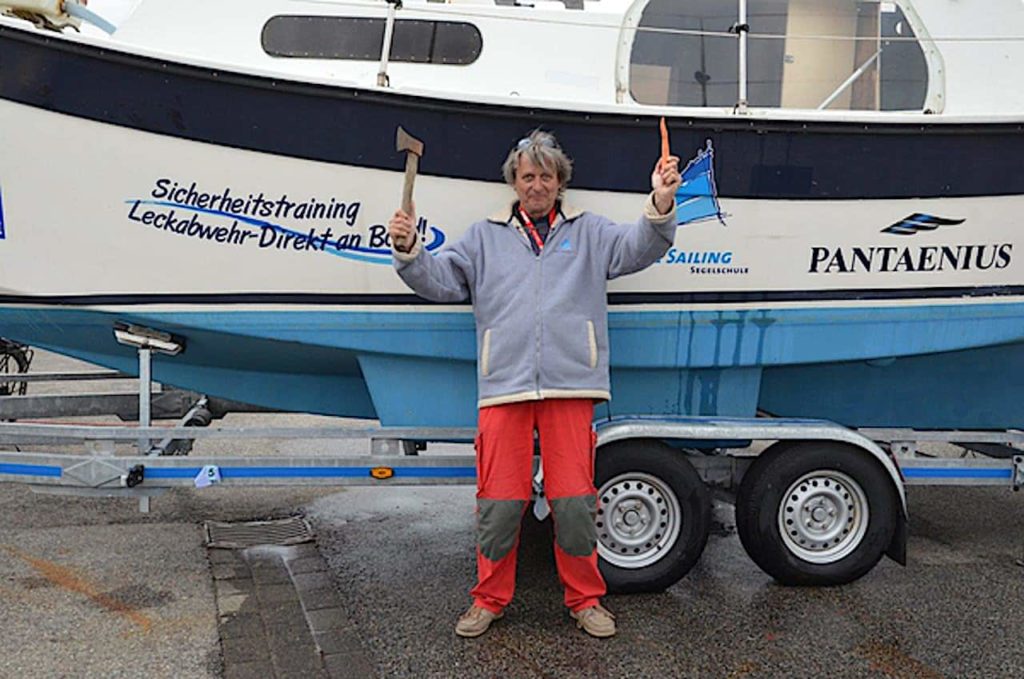 1_Leckabwehr mit Axt und Möhre