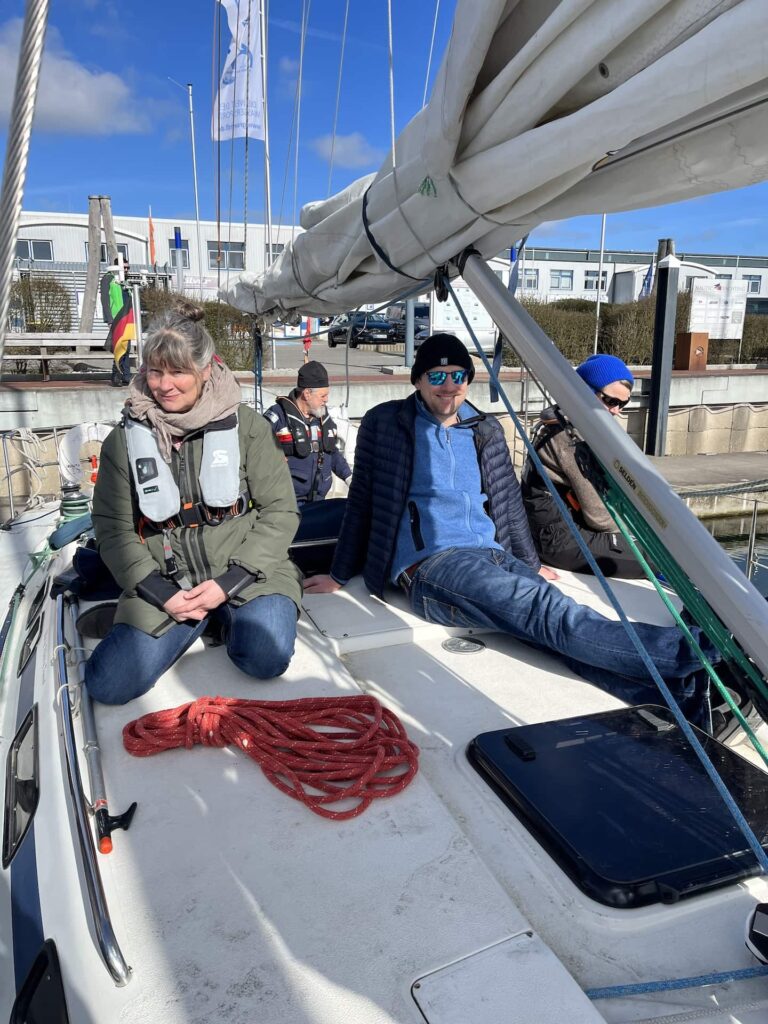 A416E43E-0650-429D-824C-4E8CF9DFF508